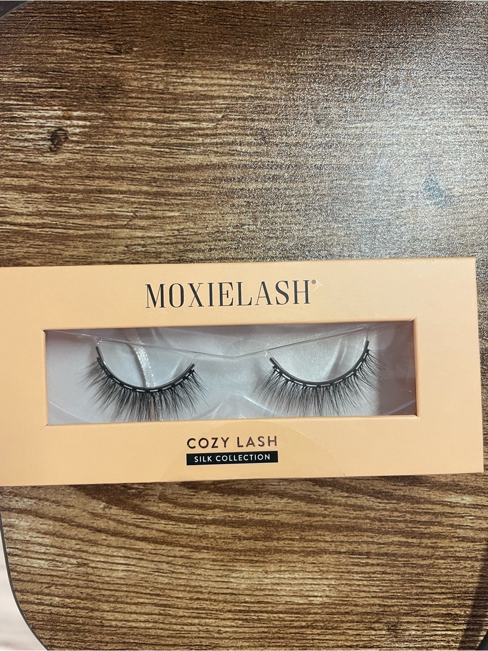 MoxiELash Cozy Lash Silk Collection - Black False Lashes
